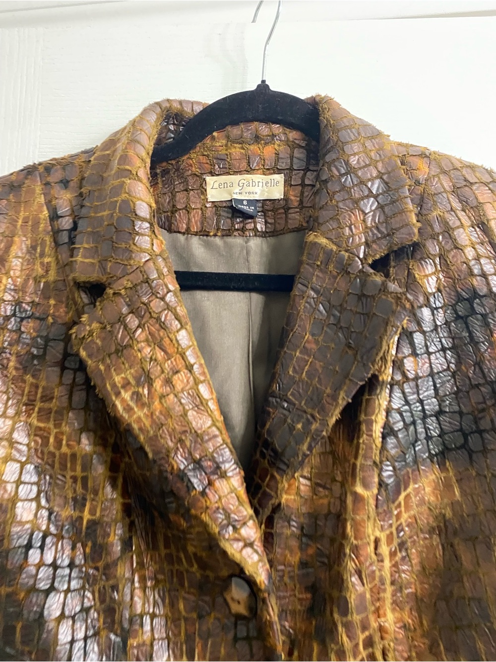 Lena Gabrielle Faux Leather Croc/Python Exotic Embossed Edgy Blazer Jacket Sz 6 - Picture 9 of 16
